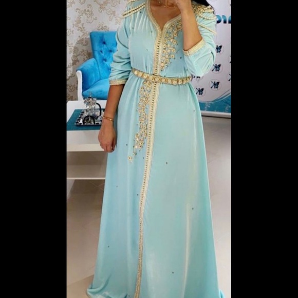 Light Blue Moroccan Kaftan - Picture 1 of 7